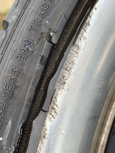 商談中
中古ホイルタイヤセット