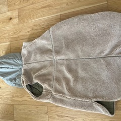 ベスト　帽子付き　レディースの画像