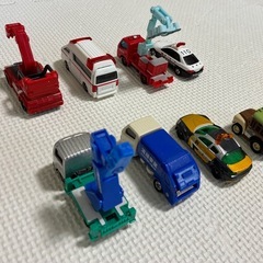 ミニカー　トミカ7台とチョロQ1台の画像