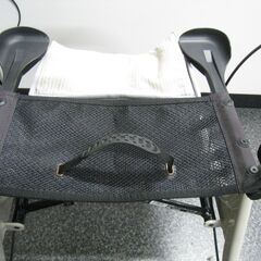 四輪 歩行車 ショッピングターン 安寿 アロン化成 送料無料 バッグ付きの画像