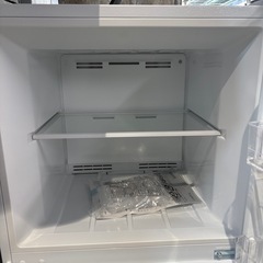 配送可【ヤマダ】236L ファン式冷蔵庫★2023年製 クリーニング済/6ヶ月保証付き 【管理番号12310】桒の画像