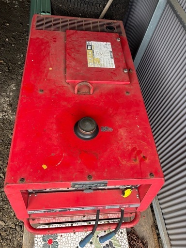 エンジンウェルダー　200V、溶接　軽油