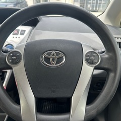車検有プリウスアルファの画像