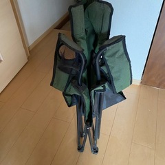 折りたたみチェアの画像