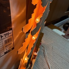 木製デコレーションライトツリーの画像
