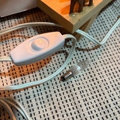 木製デコレーションライトツリーの画像