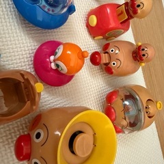 アンパンマン ガチャガチャ おもちゃの画像