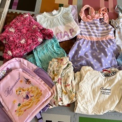 女の子服まとめ売りの画像