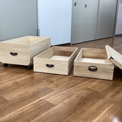 桐衣装ケース3段【町田市再生家具】　252109の画像