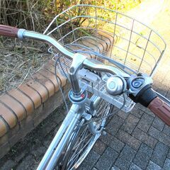 中古自転車 Panasonic ママチャリ 自転車 内装3段ギア 26インチ LEDオートライト シルバー 通勤 通学 近所のお出掛けなどにの画像
