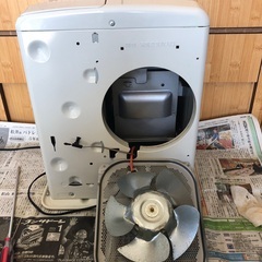 石油ファンヒーター(51) 3000円限定商品 5Lタンク FW-327S 2011年良品の画像