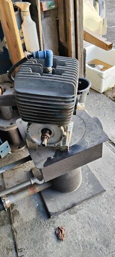 ヤマハKT100エンジン