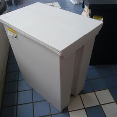 ID：675827　ゴミ箱の画像