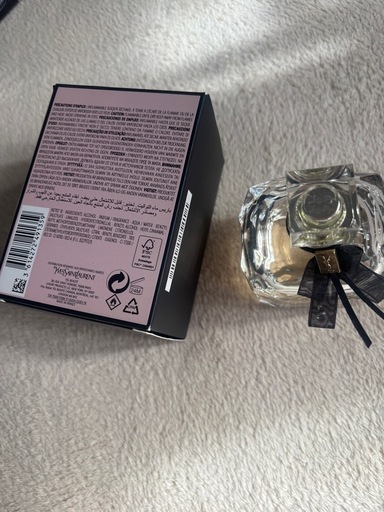 YSL モンパリ　90ml