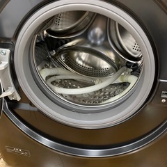 90分の無料軽トラック貸出サービス！【ニトリ】ドラム式洗濯乾燥機（ND100KL1BK）のご紹介です!の画像