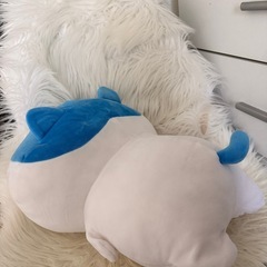 ハチワレぬいぐるみ
の画像