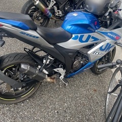 スズキ GIXXER SF250 ジ クサーUSBポート LEDライトの画像
