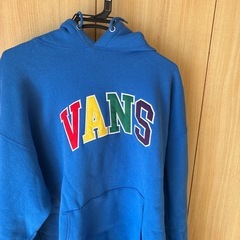 VANS  　パーカー　サイズXLの画像
