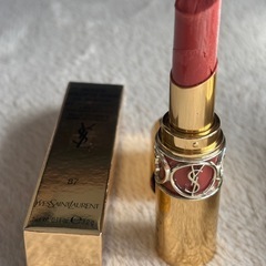 YSL 口紅の画像