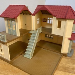 シルバニアファミリー 2階建てハウス　シルバニア あかりの灯る大きなお家の画像