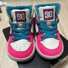 12cm DC  ベビー　キッズ　ハイカットスニーカー　の画像
