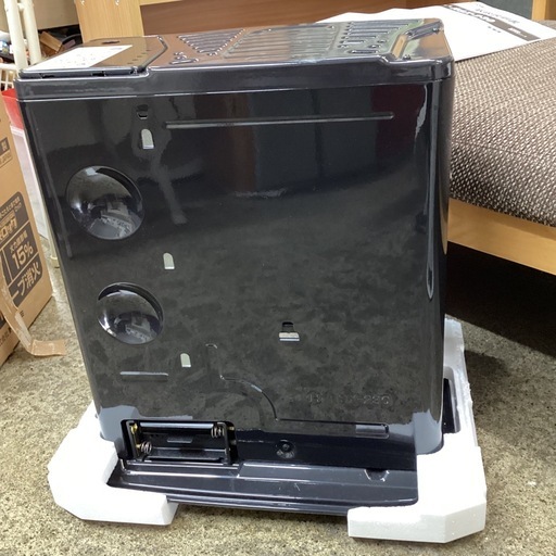万代店　未使用品　トヨトミ　ポータブル石油ストーブ
