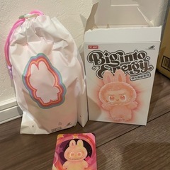 ラブブの画像