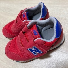 ニューバランス　15センチ　レッドの画像