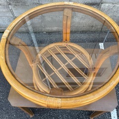 ラタン　ガラス　テーブルの画像