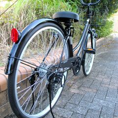 中古自転車 SLICK ママチャリ 自転車 6段ギア 26インチ LEDライト ブラック 通勤 通学 近所のお出掛けなどにの画像