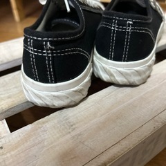 キャンパススニーカー23.5の画像