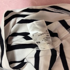 UNIQLO Ｔシャツの画像