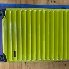 スーツケースの画像