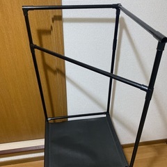 ハンガーラックの画像