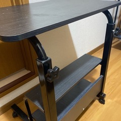 高さ調整可能⭐︎テーブル　ソファ横などに便利の画像