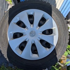 175/65R15  スタッドレスタイヤ4本、ホイール、ホイールカバーセットの画像