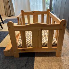 ペットベッド　　天然パイン材の画像