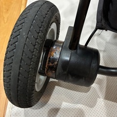 Aprica 3輪ベビーカーの画像