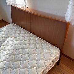 ダブルベッド　収納付の画像