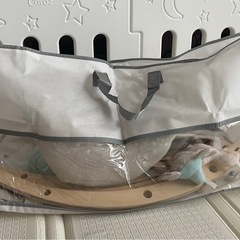 aden + anais エイデンアンドアネイ アクティビティジム プレイマットの画像