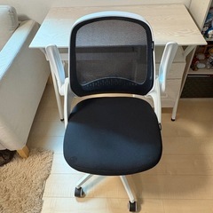 机 椅子セットの画像