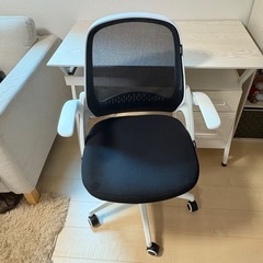 机 椅子セットの画像