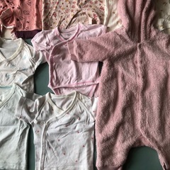 新生児服女の子の画像