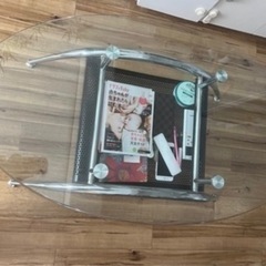 がらすてーガラステーブルの画像