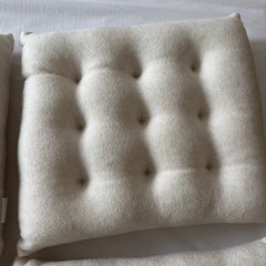 未使用★無印良品の座布団の画像