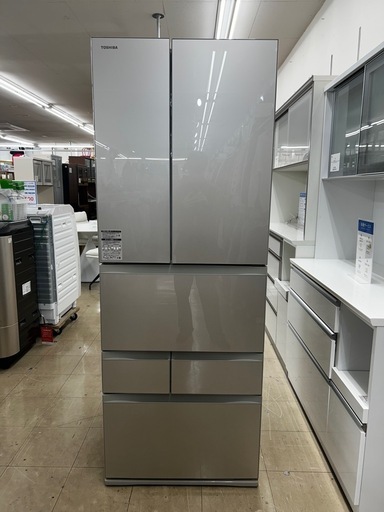 6ドア冷蔵庫　TOSHIBA    GR-W550FH    一年保証