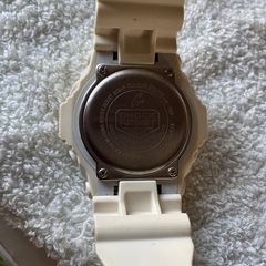 MENS G-SHOCK Protection 白の画像