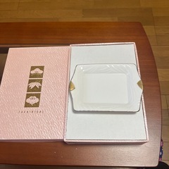 差し上げます！たちきち未使用お皿の画像