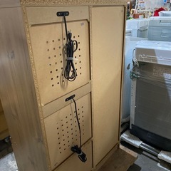 🟥25・26日　目玉商品🟥　若干訳あり⁉️　食器棚の画像