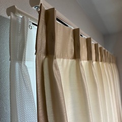 【未使用に近い】suminoe カーテン ゴールド・ベージュ系の画像